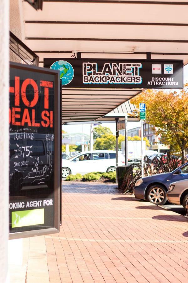 Хостел Planet Backpackers Роторуа Экстерьер фото